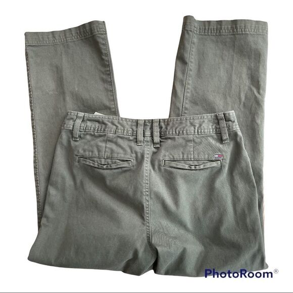 Tommy Hilfiger olive green cotton blend pants with front patch pockets, size 0. - Picture 4 of 5